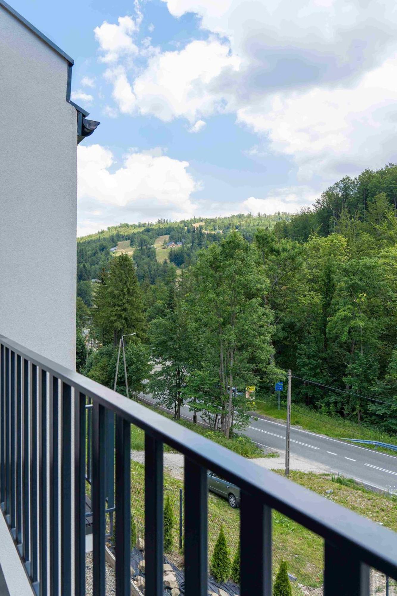 Apartament Solisko Z Widokiem Na Trase Narciarska - Dream Apart 슈차이르크 외부 사진
